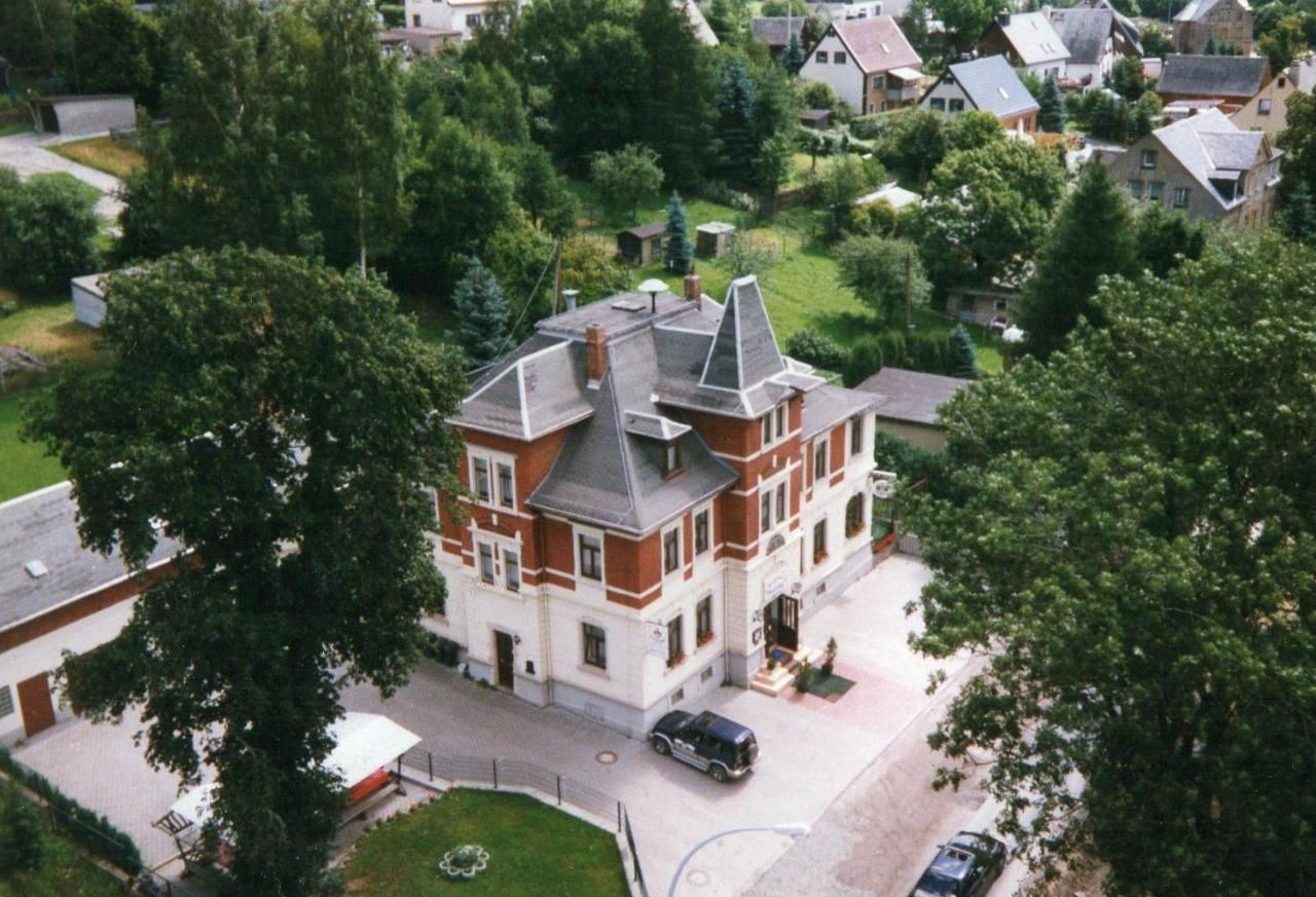 Hotel Carola Олбернау Екстериор снимка